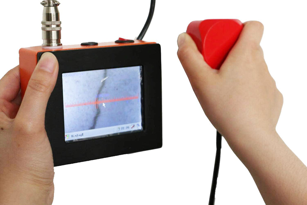 Digital Concrete Crack Width Gauge Meter Tester Crack Width Measuring Device with Photo and Data Storage Maximum Detection Range of 0-8mm Accuracy Better Than 1mm for Construction Industry