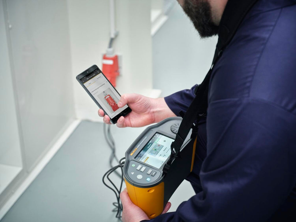 Fluke 1674FC US Multifunction Installation Tester with FC Tool and RMT Tests (Pack of 1)