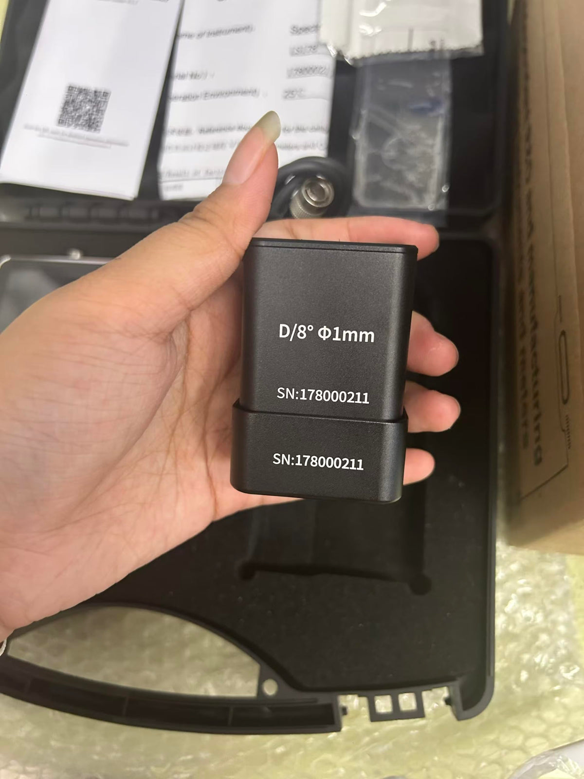 Small Aperture Colorimeter 1mm Measurement Area D/8 Portable Spectrophotometer Spectral Curve for Metal Plated Parts LS178