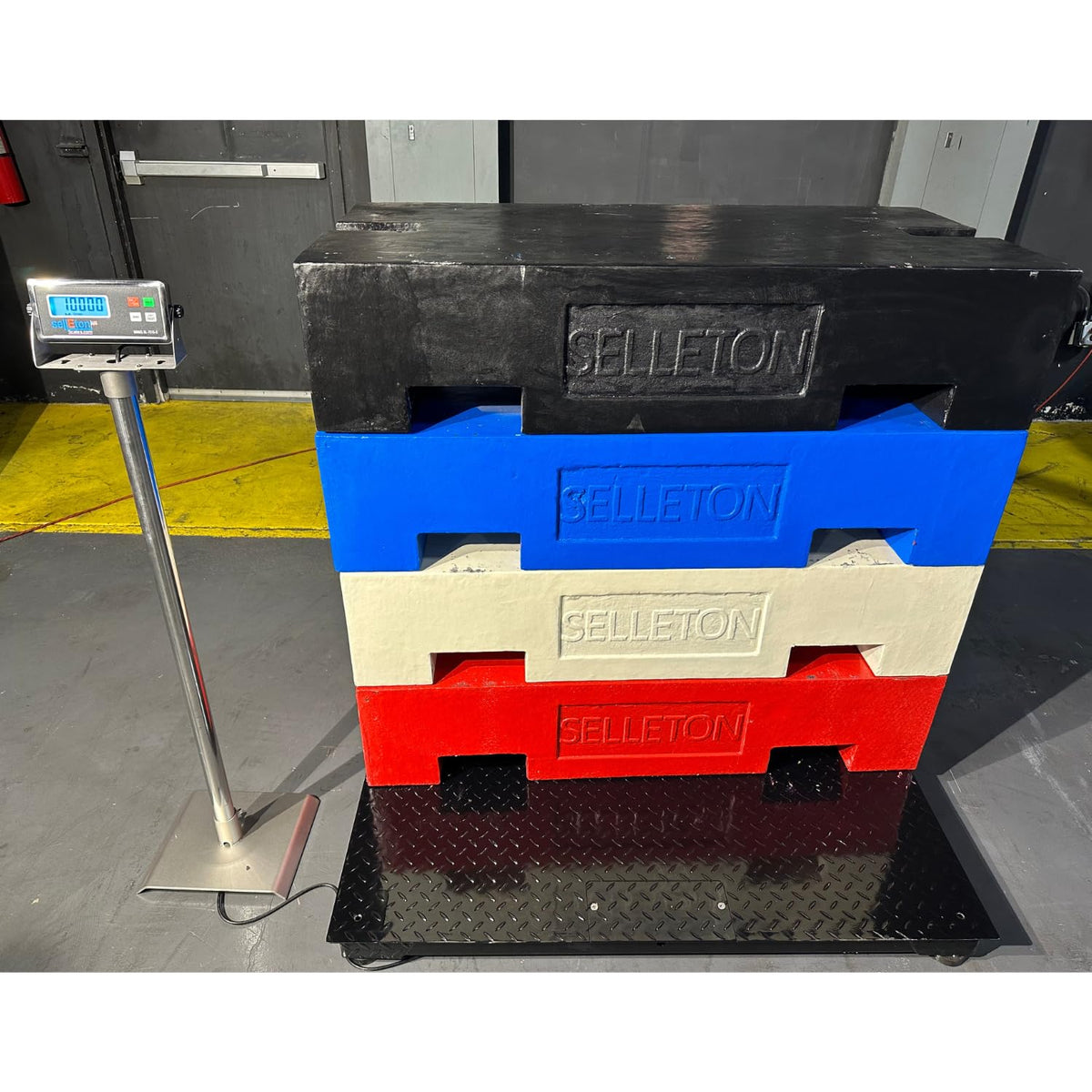 SellEton SL-4x4-5k-NN Floor Scale 5000 lb x 1 lb - 48"x48" Accurate Pallet Scales with Smart Metal Digital Indicator for Warehouse Shipping and Heavy Duty Industrial Weighing