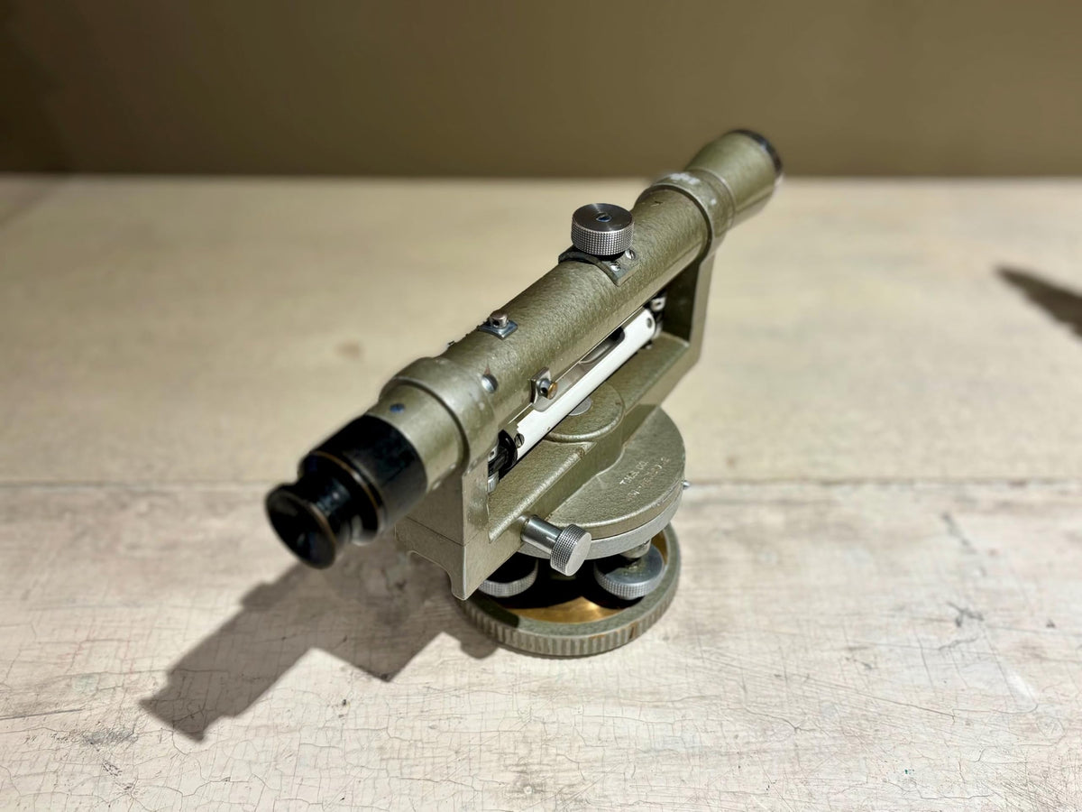 T.H.S Co Vintage Dumpy Level No. 36042, 11-Inch Surveyor Scope Transit with Wooden Storage Box